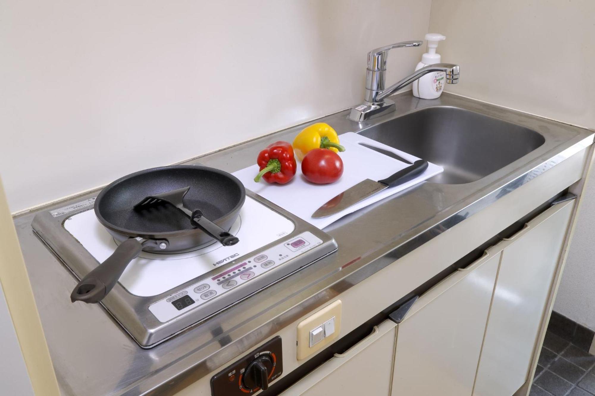 Hotel Nishikawaguchi Weekly - Vacation Stay 43465V Сайтама Экстерьер фото